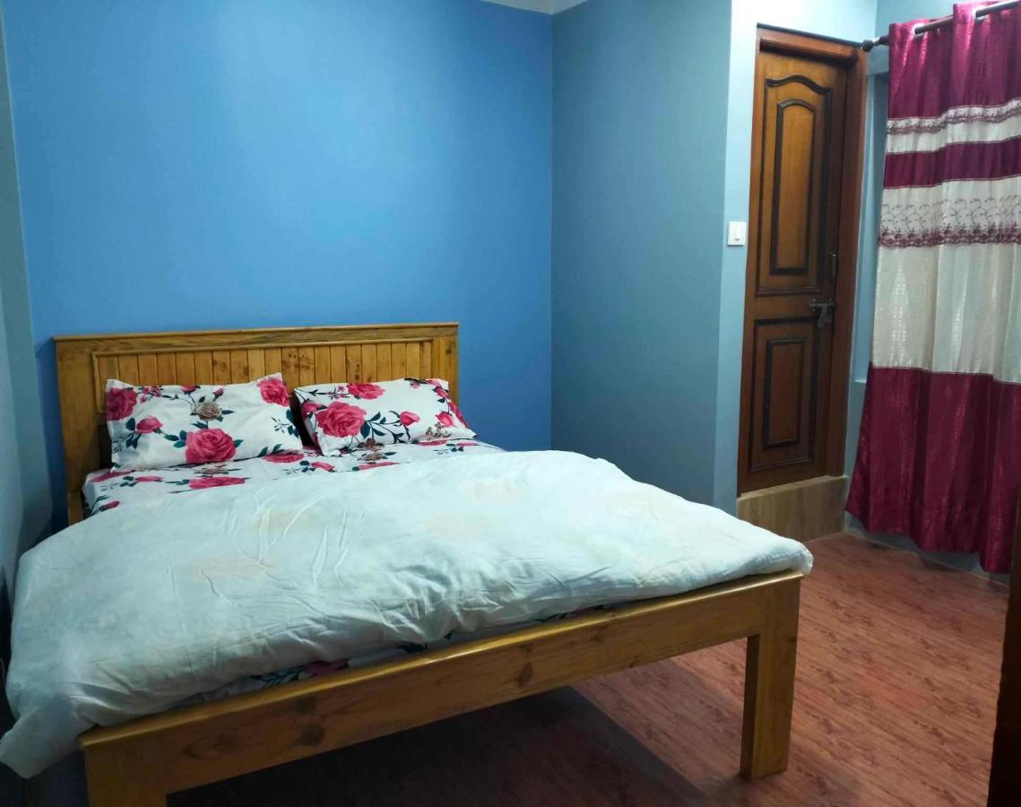 Peace Homestay Kathmandu Esterno foto