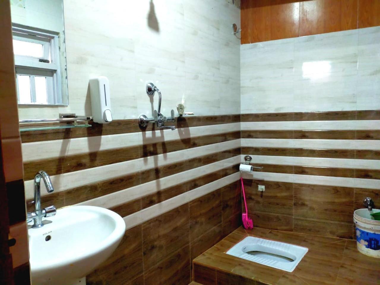 Peace Homestay Kathmandu Esterno foto